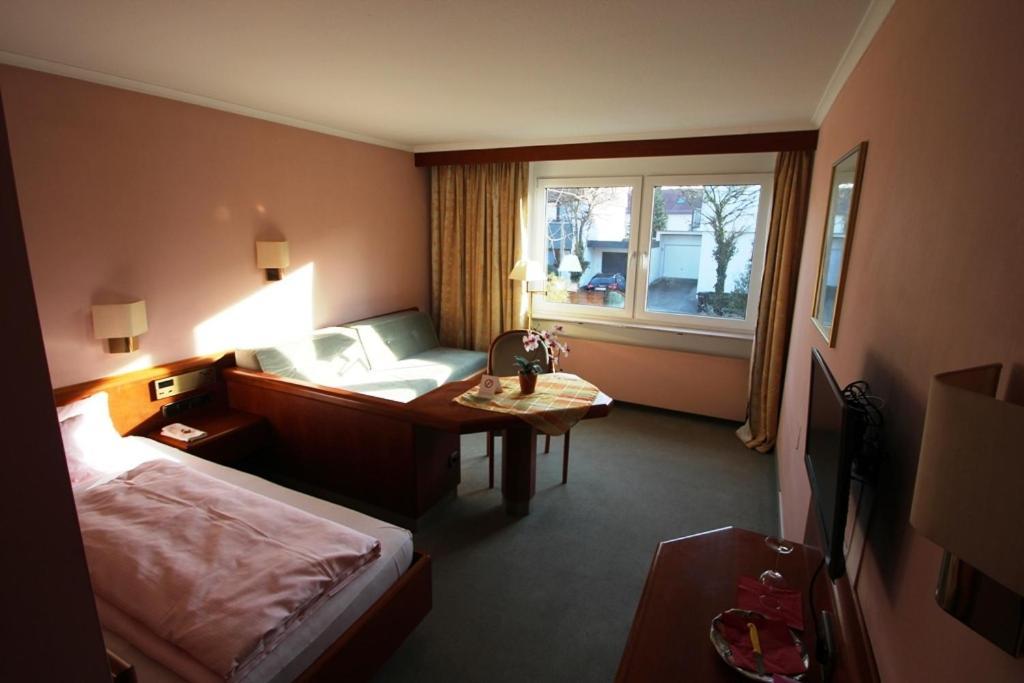 Hotel Am Kurpark Bad Wimpfen Quarto foto